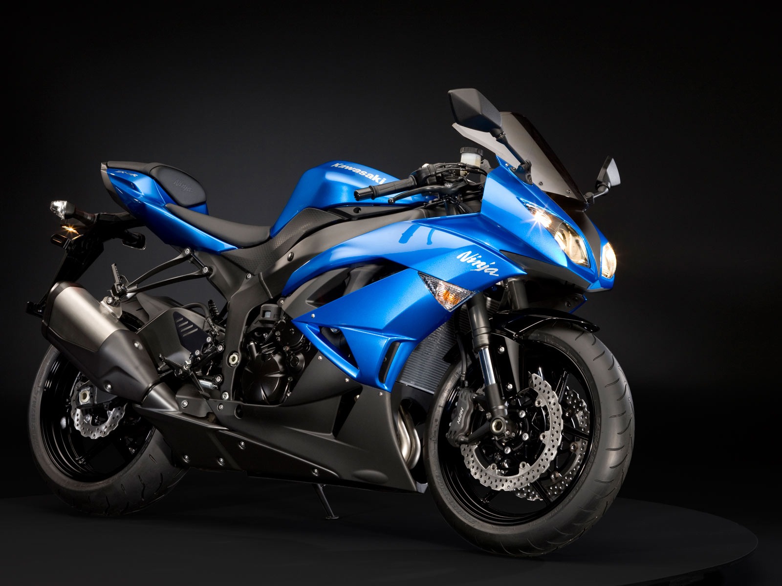 Kawasaki Ninja ZX 6R Blue80739129